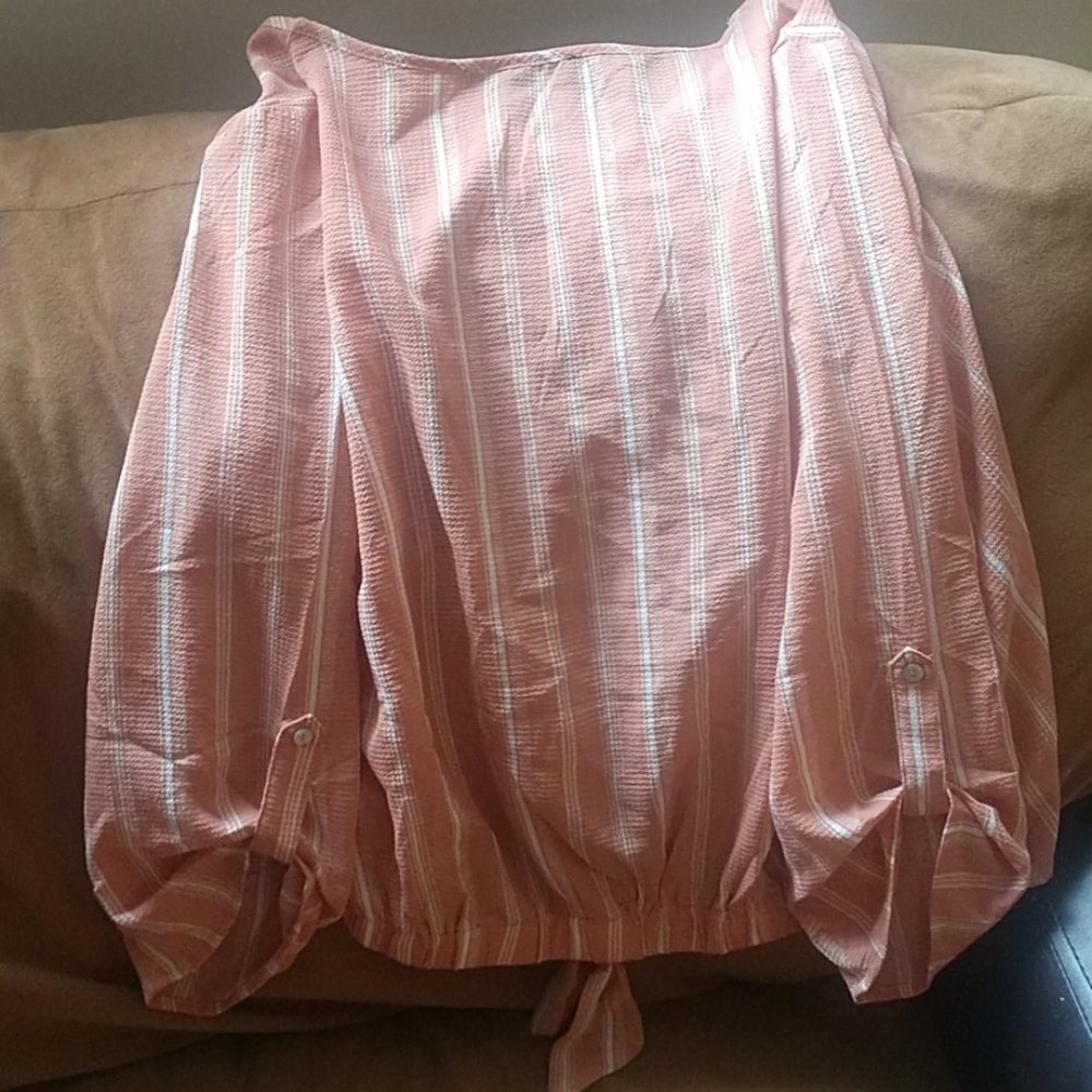 Spring blouse - Picture 3 of 4